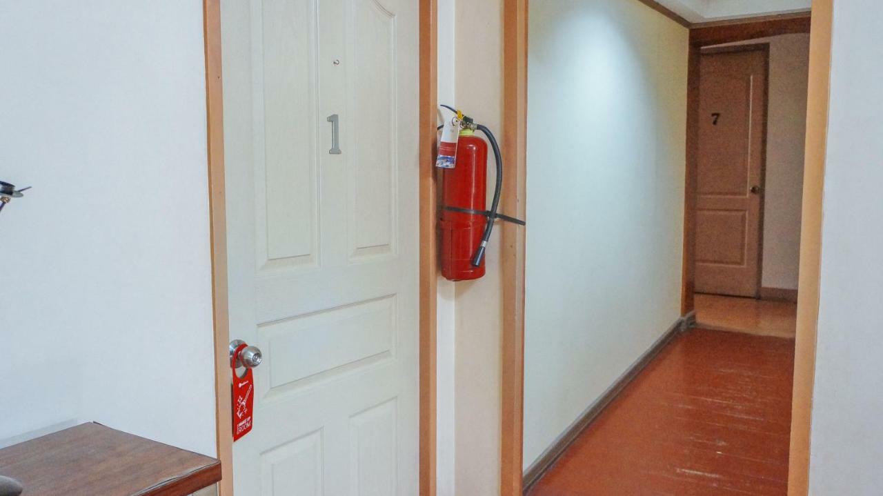 הוסטל Reddoorz Near Old Tagbilaran Airport מראה חיצוני תמונה